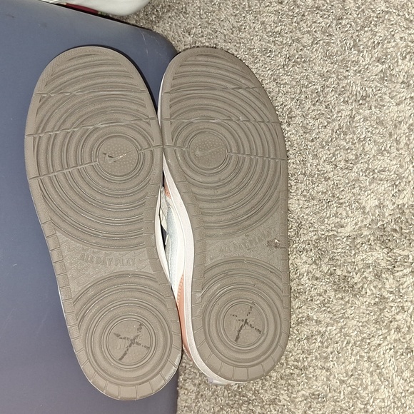 Nike "Court Borough 2" low casual sneakers - 6Y - peach/white canvas/leather - Picture 7 of 10